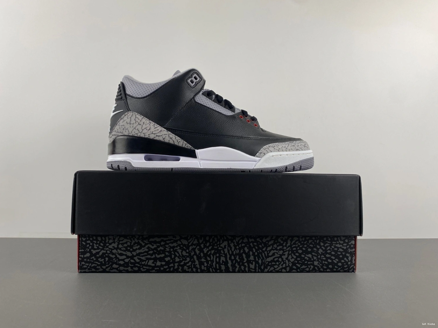 2024 Jordan Cement Black Air DN3707-010 3 0128